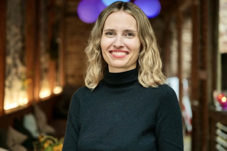 Porträt von Julija Maier